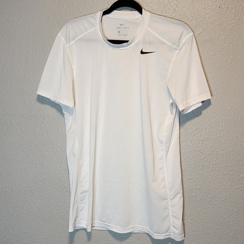 Nike Dri-FIT White Short Sleeve Athletic Workout Shirt Men’s Size M
